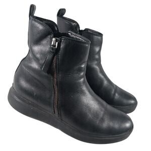 NATURALIZER! BLACK GENUINE LEATHER DUAL ZIPPER, PADDED INNER ANKLE BOOTS! SZ 8M